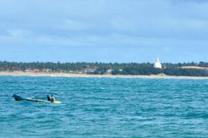 Arugambay the best surfing beach in sri lanka