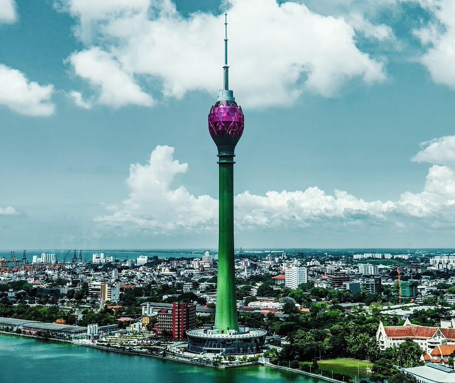 Day 1: Arrival – Colombo City Luxury