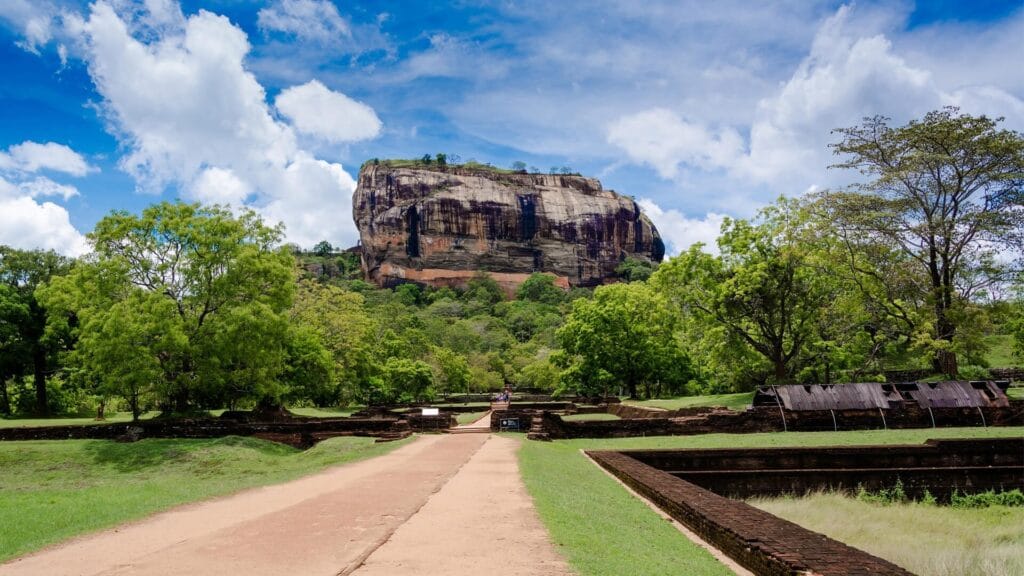 Sigiriya-Felsen im Kulturdreieck von Sri Lanka